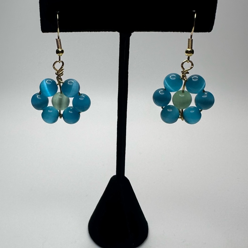 Elegant Cat-Eye Blue and Green Beaded Earrings
